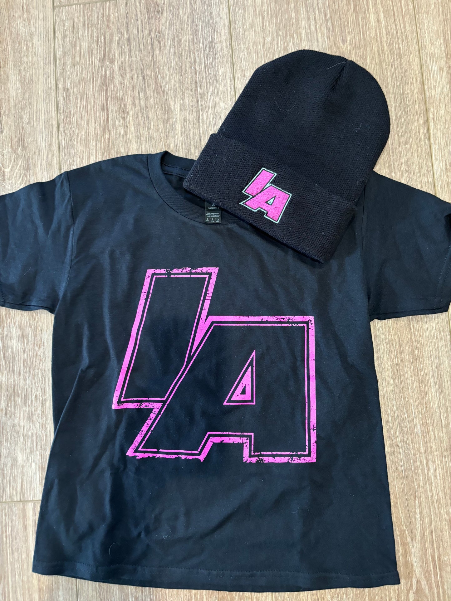 Black with Pink IAwrestle
