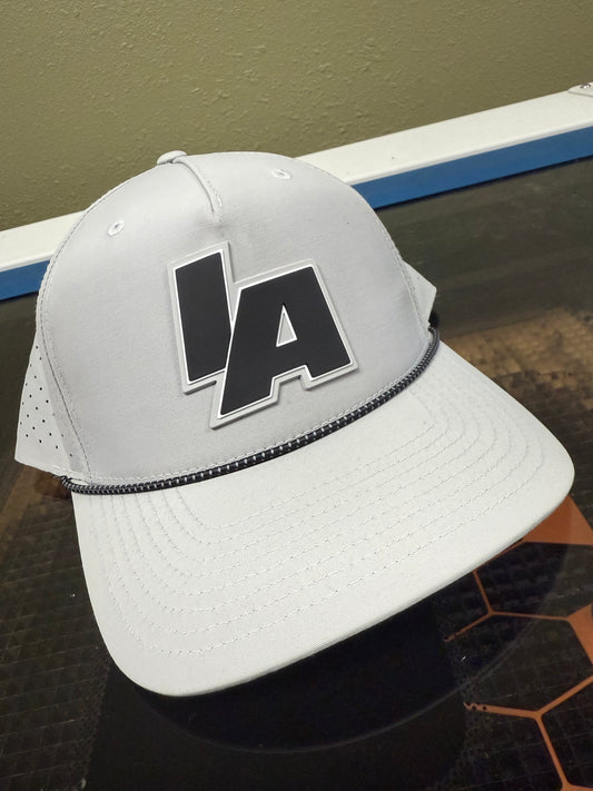 Light gray string hat